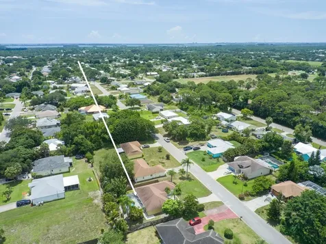 956 19th Street SW Vero Beach FL 32962