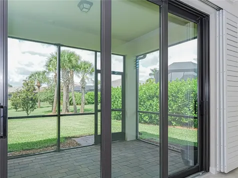 5190 Unity Square Vero Beach FL 32967
