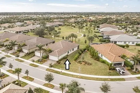 5190 Unity Square Vero Beach FL 32967