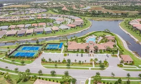 5190 Unity Square Vero Beach FL 32967