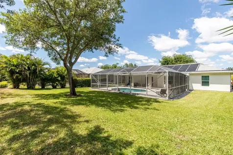 3673 2nd Place SW Vero Beach FL 32968