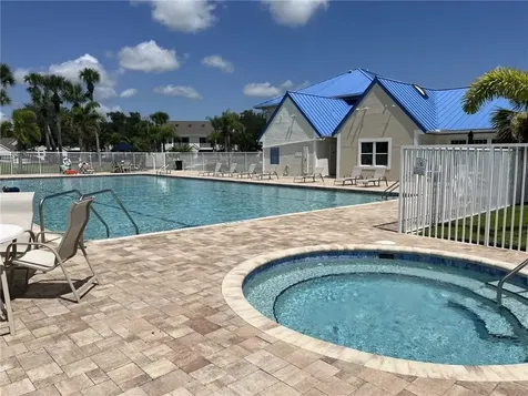 1827 Aynsley Way Vero Beach FL 32966