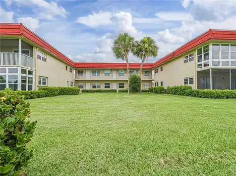 97 Springlake Drive Vero Beach FL 32962