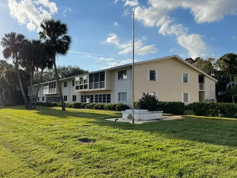 600 Royal Palm Drive Vero Beach FL 32960