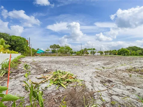 445 Old Dixie Highway Vero Beach FL 32962
