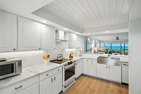 8840 S Sea Oaks Way Vero Beach FL 32963