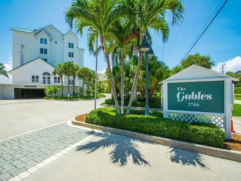 2700 Ocean Drive Vero Beach FL 32963