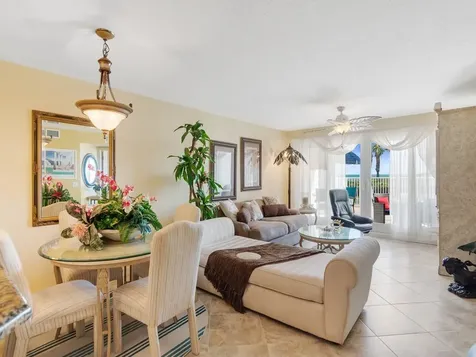 2700 Ocean Drive Vero Beach FL 32963