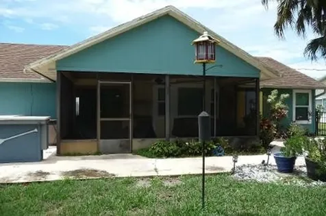 422 Avocado Avenue Sebastian FL 32958