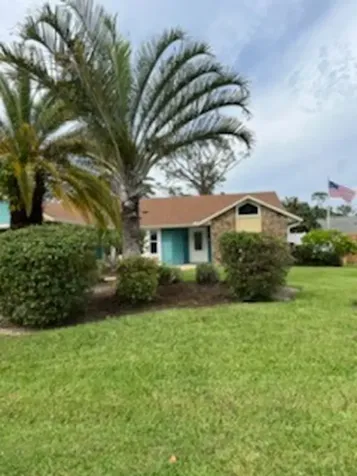422 Avocado Avenue Sebastian FL 32958