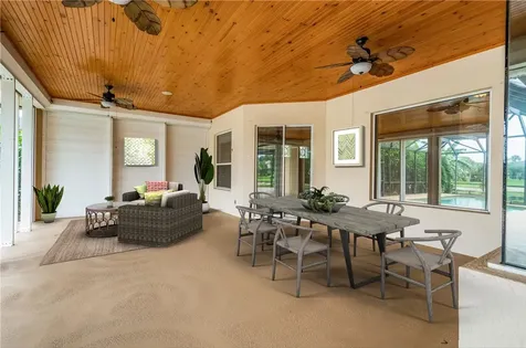 597 44th Avenue SW Vero Beach FL 32968