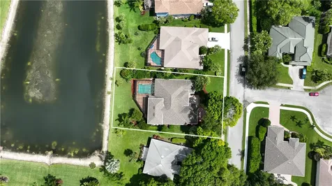 597 44th Avenue SW Vero Beach FL 32968
