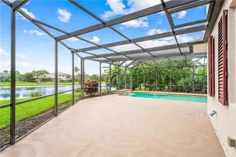 597 44th Avenue SW Vero Beach FL 32968