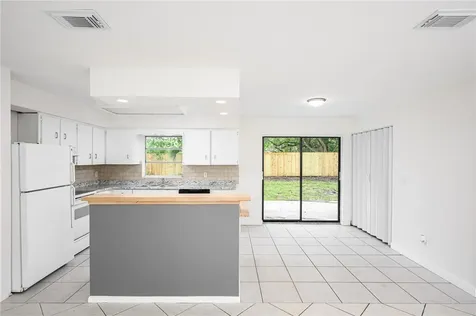 2313 2nd Street SW Vero Beach FL 32962