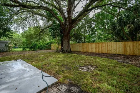 2313 2nd Street SW Vero Beach FL 32962