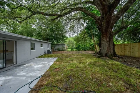 2313 2nd Street SW Vero Beach FL 32962