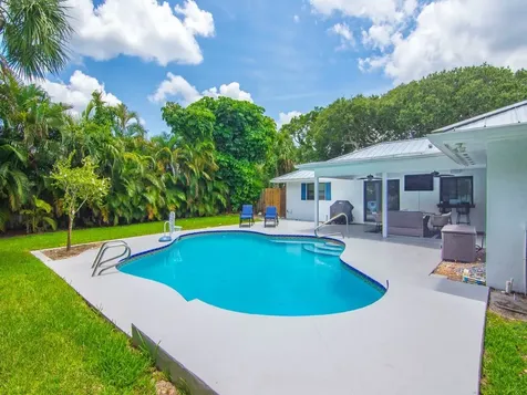 980 Clipper Road Vero Beach FL 32963