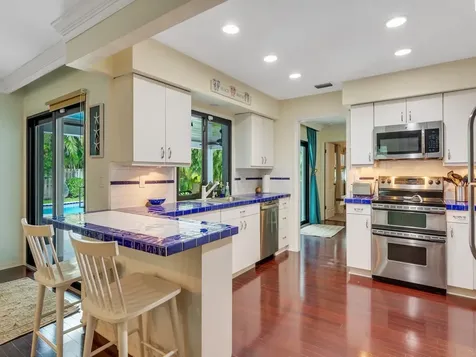 980 Clipper Road Vero Beach FL 32963