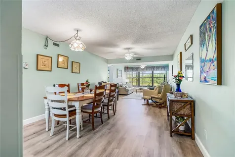 28 Plantation Drive Vero Beach FL 32966