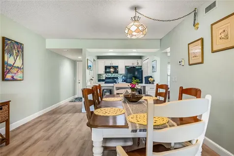 28 Plantation Drive Vero Beach FL 32966