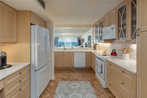 8840 S Sea Oaks Way Vero Beach FL 32963
