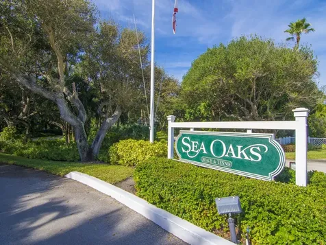 8785 Lakeside Boulevard Vero Beach FL 32963