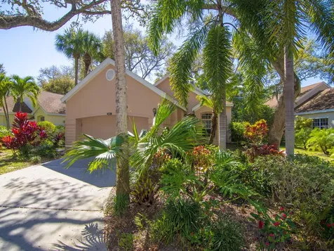 8785 Lakeside Boulevard Vero Beach FL 32963