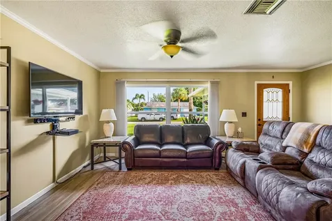 5845 23rd Street Vero Beach FL 32966