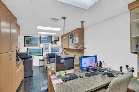 2216 Us 1 Highway Vero Beach FL 32960