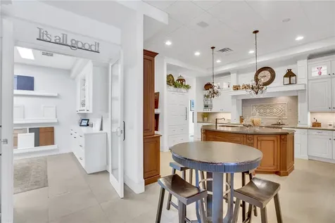 2216 Us 1 Highway Vero Beach FL 32960