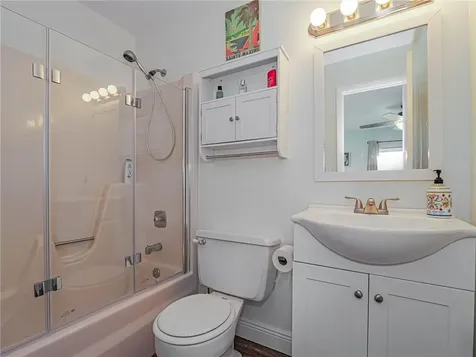 76 Royal Oak Drive Vero Beach FL 32962