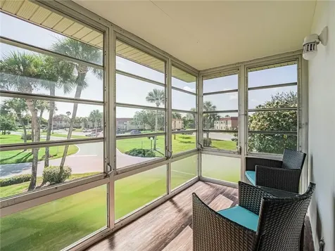 76 Royal Oak Drive Vero Beach FL 32962