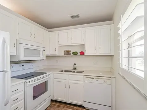 76 Royal Oak Drive Vero Beach FL 32962