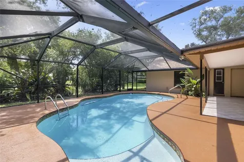 445 34th Court SW Vero Beach FL 32968