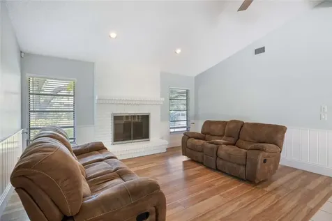 445 34th Court SW Vero Beach FL 32968