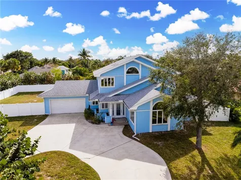 2195 Seminole Shores Lane Vero Beach FL 32963