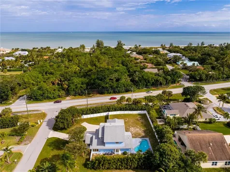 2195 Seminole Shores Lane Vero Beach FL 32963