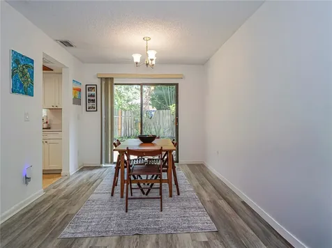 1057 6th Avenue Vero Beach FL 32960