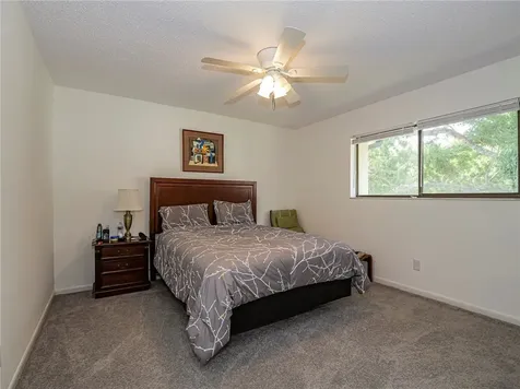 1057 6th Avenue Vero Beach FL 32960