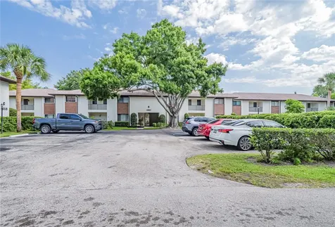 1057 6th Avenue Vero Beach FL 32960