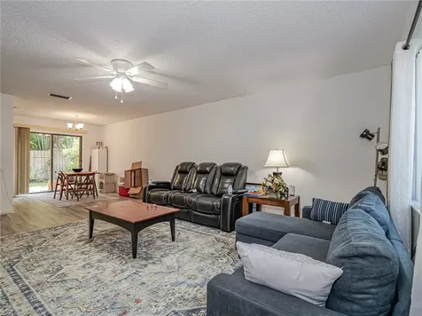 1057 6th Avenue Vero Beach FL 32960