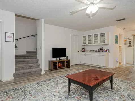 1057 6th Avenue Vero Beach FL 32960