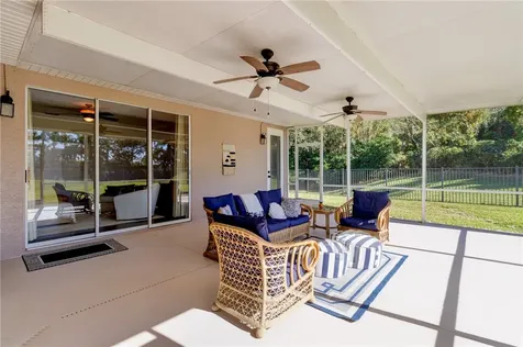 1337 Scarlet Oak Circle Vero Beach FL 32966