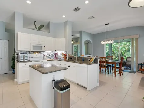 3394 63rd Square Vero Beach FL 32966