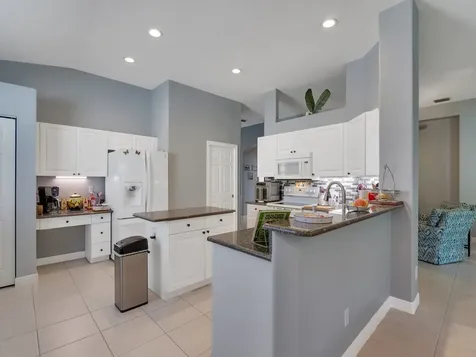 3394 63rd Square Vero Beach FL 32966