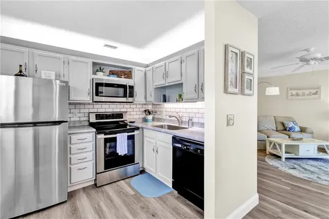 107 Spring Lake Court Vero Beach FL 32962