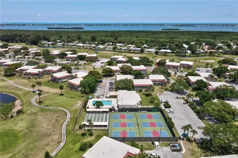 107 Spring Lake Court Vero Beach FL 32962