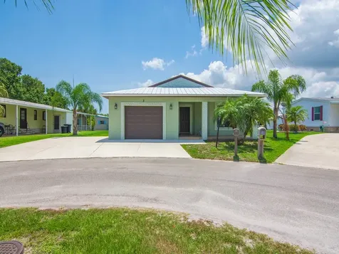 3 Grande Camino Court Fort Pierce FL 34951