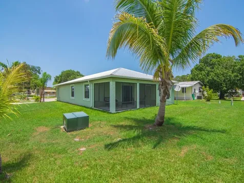 3 Grande Camino Court Fort Pierce FL 34951
