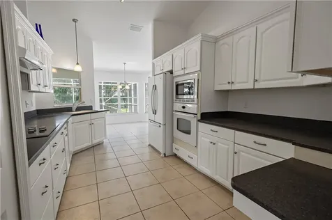 632 Dempsey Avenue Sebastian FL 32958